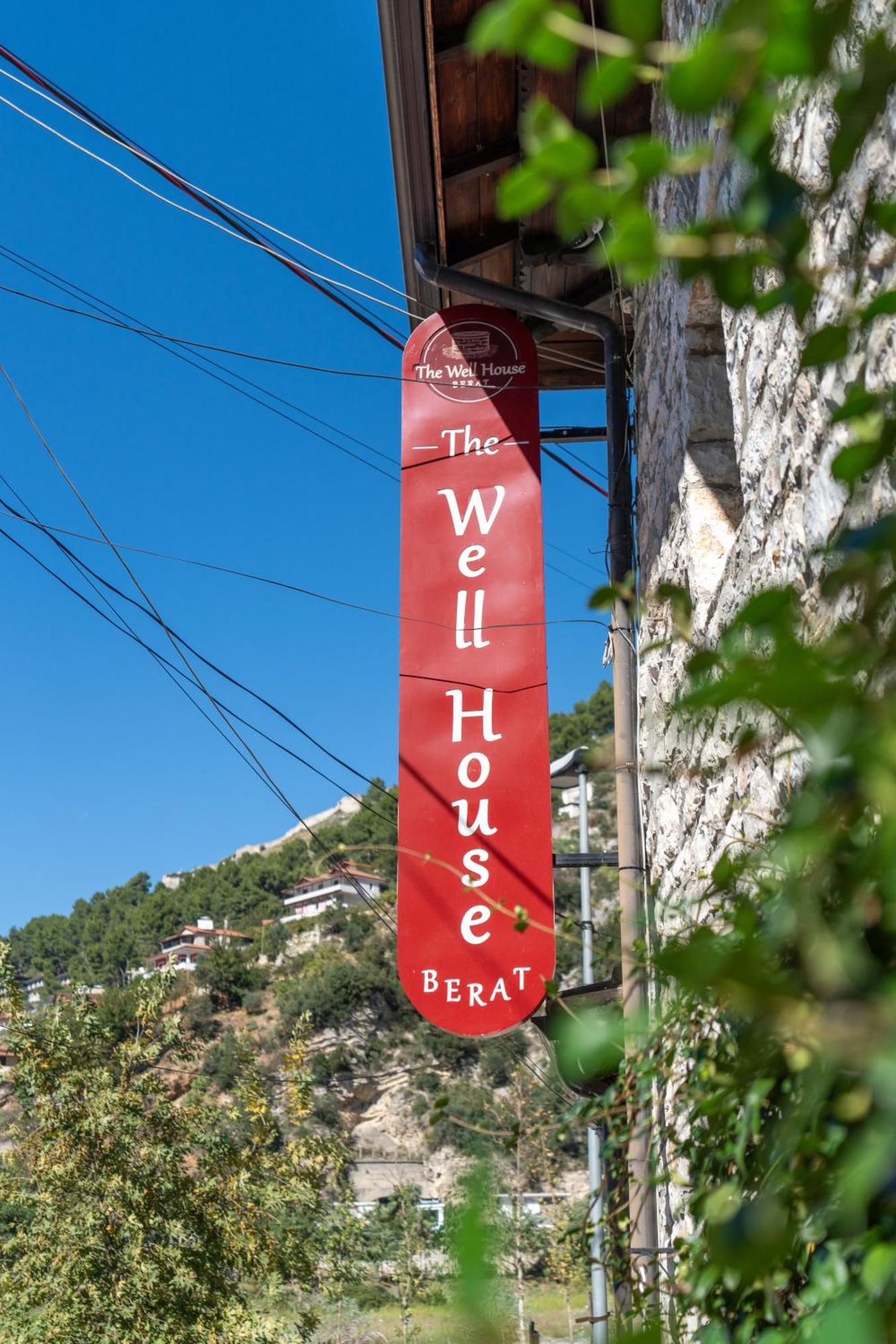 The Well House - Unesco Μπεράτ Εξωτερικό φωτογραφία