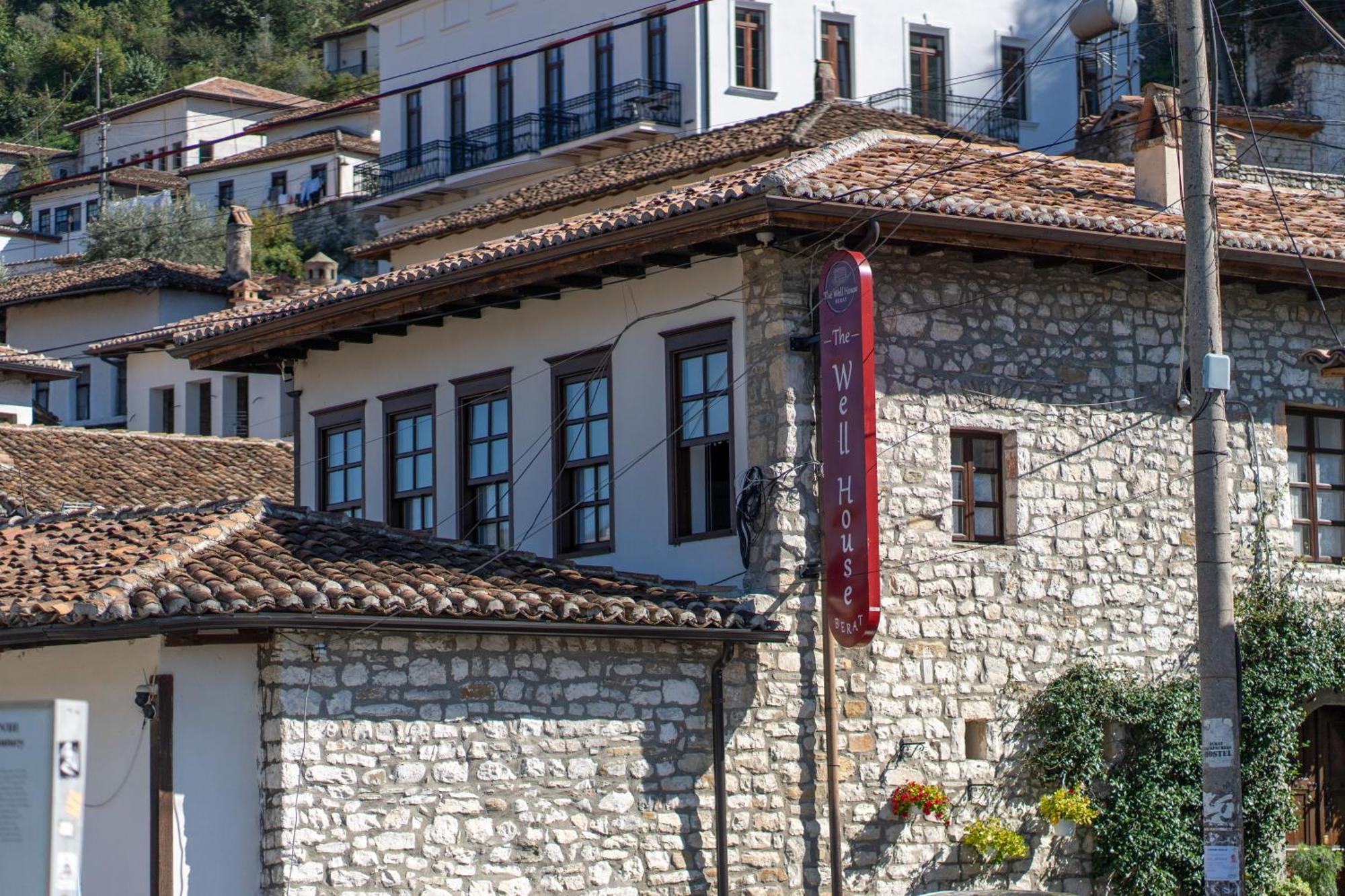 The Well House - Unesco Μπεράτ Εξωτερικό φωτογραφία