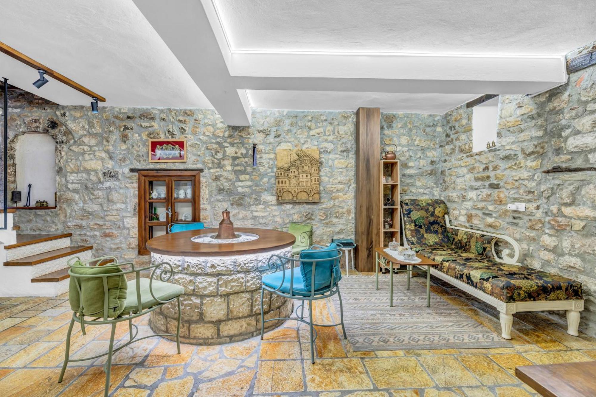 The Well House - Unesco Μπεράτ Εξωτερικό φωτογραφία